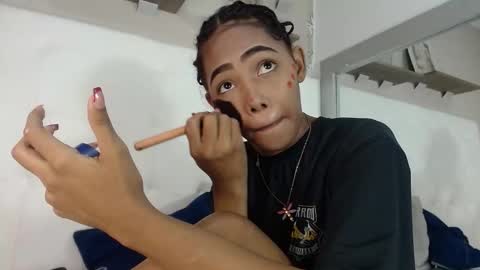 Snapshot of willow_smitt_ chatting on 11/07/25, 01:33 luna online show from 11/07/25, 01:33