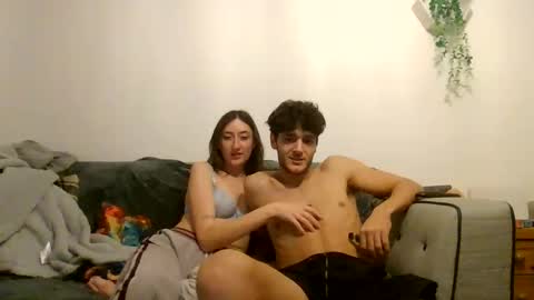 willy_est_95 online show from 11/22/25, 11:59