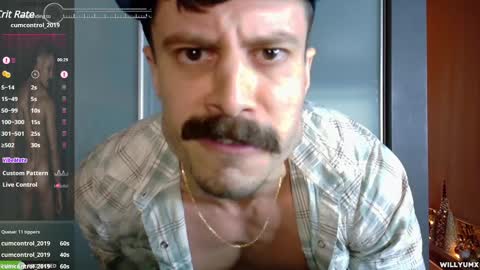 Snapshot of willyumx chatting on 12/14/24, 01:50 William Miguel online show from 12/14/24, 01:50