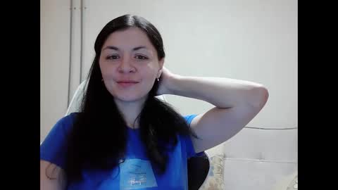 Snapshot of windamanda chatting on 11/23/25, 08:30 WindAmanda online show from 11/23/25, 08:30