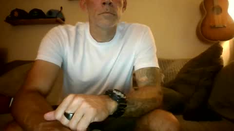 wingnutt765733 online show from 11/17/25, 05:24