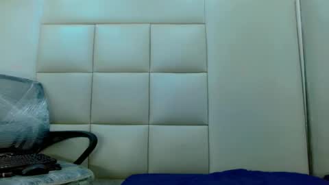 WinnyBarness online show from 10/26/25, 02:23