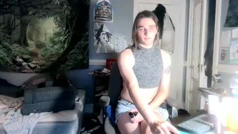 Snapshot of winter123137 chatting on 02/12/25, 09:31 Winter online show from 02/12/25, 09:31