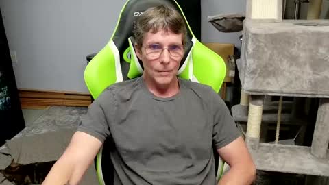 wirehead1970 online show from 10/07/25, 12:52