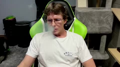 wirehead1970 online show from 11/23/25, 04:01