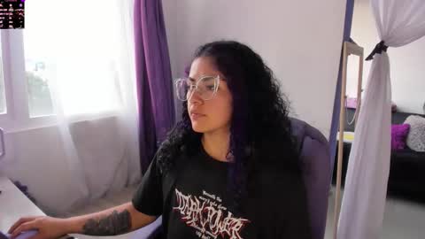 Snapshot of witchofhearts chatting on 09/29/25, 09:19 Luna Violeta A r t i s t online show from 09/29/25, 09:19