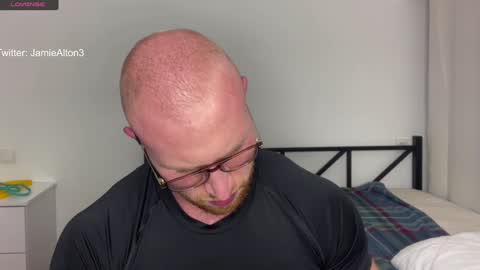 Snapshot of wlademarbergs chatting on 01/19/25, 06:00 Wlademar online show from 01/19/25, 06:00