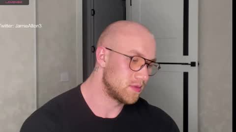 Wlademar online show from 10/22/25, 08:52