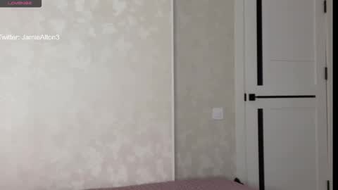 Wlademar online show from 11/22/25, 02:54