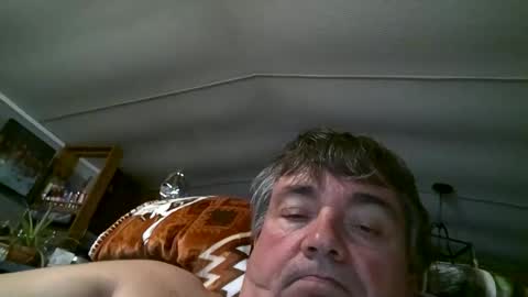 wldlife online show from 11/04/25, 12:54