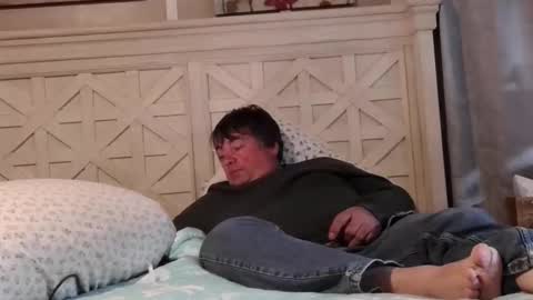 wldlife online show from 11/12/25, 02:12