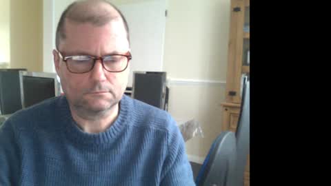 Snapshot of wobble444 chatting on 01/21/25, 09:57 wobble444 online show from 01/21/25, 09:57