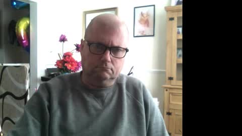 Snapshot of wobble444 chatting on 09/22/25, 09:55 wobble444 online show from 09/22/25, 09:55