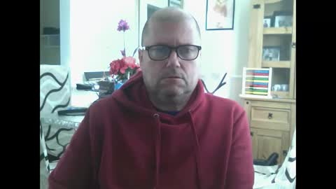 Snapshot of wobble444 chatting on 11/10/25, 10:47 wobble444 online show from 11/10/25, 10:47