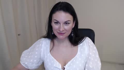wonderr_woman online show from 01/16/25, 02:41