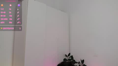 Amalia online show from 10/06/25, 08:28