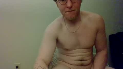 woodp7565 online show from 11/30/25, 10:14