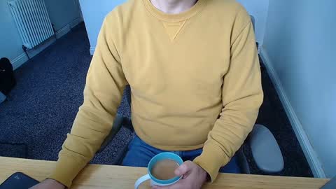 Snapshot of wooyay chatting on 12/04/24, 09:51 Wooyay online show from 12/04/24, 09:51