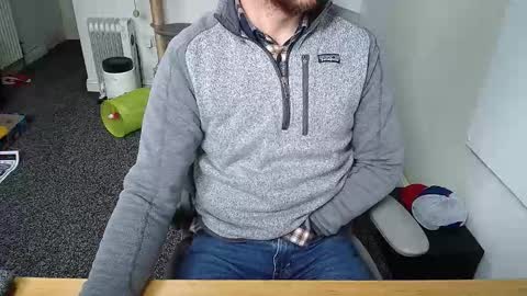 Snapshot of wooyay chatting on 11/18/25, 11:58 Wooyay online show from 11/18/25, 11:58