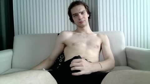 Snapshot of wooziemoo325 chatting on 11/10/25, 02:32 Steve Brand online show from 11/10/25, 02:32