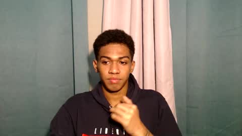Snapshot of worshipmycockxxx chatting on 01/24/25, 01:45 Josh This is my new account now online show from 01/24/25, 01:45