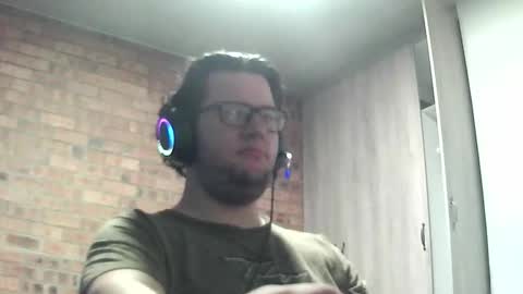 worsie online show from 10/29/25, 07:04