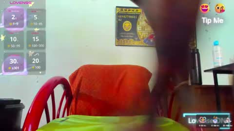 Snapshot of wotton_17 chatting on 03/11/25, 03:59 Cristofer online show from 03/11/25, 03:59