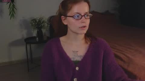 Snapshot of wow_luvng chatting on 10/07/25, 01:41 Rebecy online show from 10/07/25, 01:41