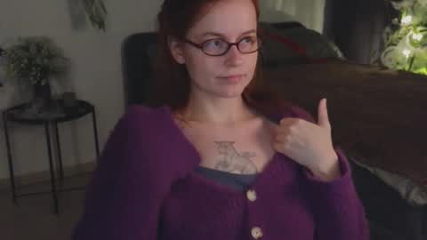 Snapshot of wow_luvng chatting on 10/26/25, 01:50 Rebecy online show from 10/26/25, 01:50