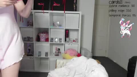 Snapshot of wrenvalentine chatting on 09/13/25, 11:21 Wren Valentine online show from 09/13/25, 11:21