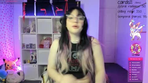 Snapshot of wrenvalentine chatting on 09/14/25, 11:09 Wren Valentine online show from 09/14/25, 11:09