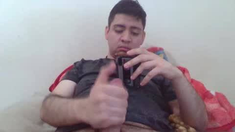 Snapshot of wubmonster77 chatting on 02/09/25, 07:09 Dante online show from 02/09/25, 07:09