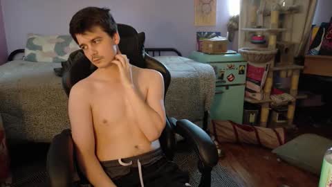 Wyatt online show from 10/17/25, 06:21