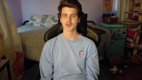 Wyatt online show from 10/19/25, 10:43