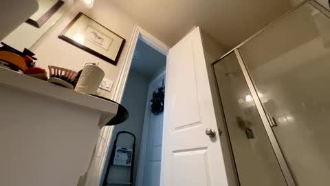 Wynter Heat online show from 10/28/25, 10:12