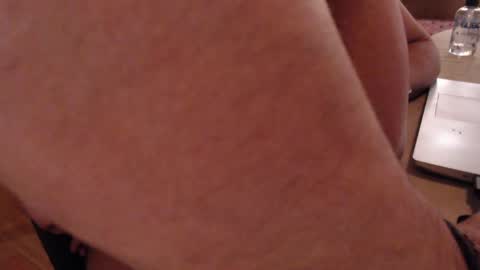 Snapshot of x0x0ta chatting on 12/29/24, 07:43 FunCpl online show from 12/29/24, 07:43