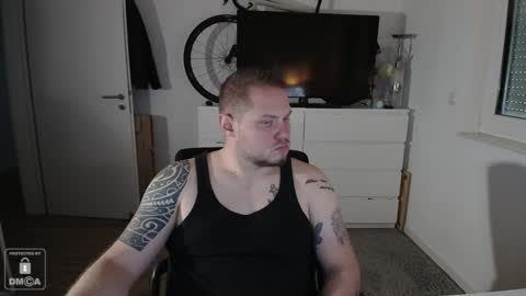x19marco93x online show from 12/08/24, 12:08