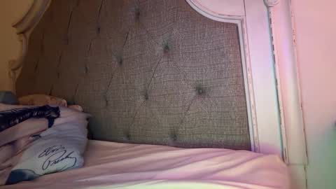 Mariah  online show from 10/09/25, 11:58