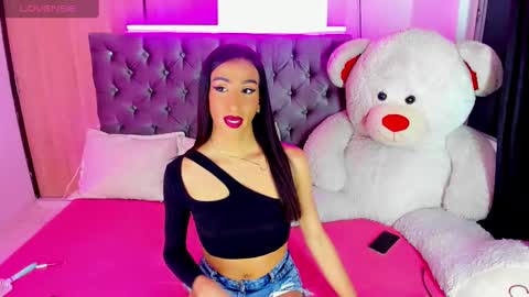 Snapshot of x_indomitable1 chatting on 01/25/25, 11:13 Maria Juliana online show from 01/25/25, 11:13