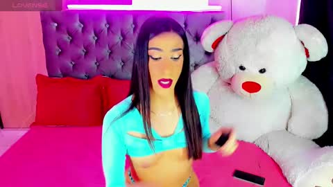 Snapshot of x_indomitable1 chatting on 02/16/25, 02:00 Maria Juliana online show from 02/16/25, 02:00