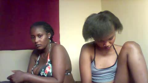 X melanine online show from 09/28/25, 01:00