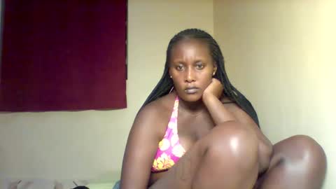 X melanine online show from 10/02/25, 01:12