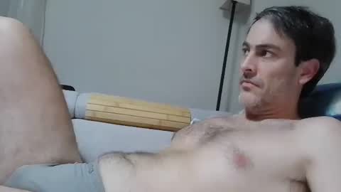 xalegarmax online show from 10/08/25, 10:07