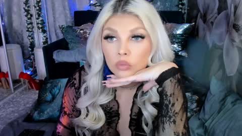 Snapshot of xalexax chatting on 12/29/24, 08:48 sooo hey im Sperm Mystik from Fuckistan i want you full my all holes bcs i have penis fever online show from 12/29/24, 08:48