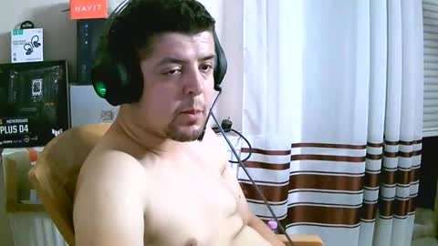 Snapshot of xander717742 chatting on 09/18/25, 07:49 arab bigdick online show from 09/18/25, 07:49