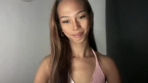 Cassandra online show from 11/21/25, 05:22