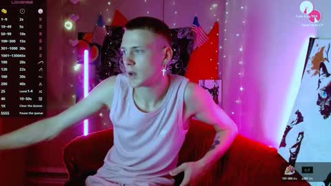 Snapshot of xavier_night81 chatting on 09/22/25, 01:02 xavier_night81 online show from 09/22/25, 01:02