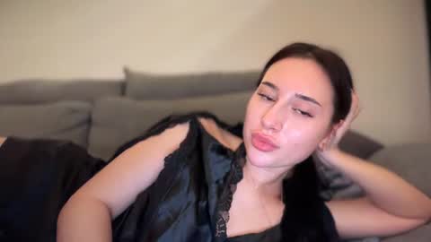 XCuteXbunny online show from 10/27/25, 09:19