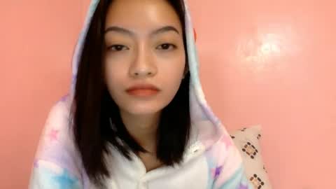 Snapshot of xcxccy19 chatting on 01/07/25, 03:23 Sachi Cy online show from 01/07/25, 03:23