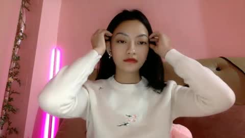 Snapshot of xcxccy19 chatting on 02/01/25, 01:09 Sachi Cy online show from 02/01/25, 01:09